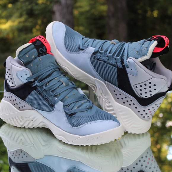 Nike Air Jordan Delta Mid Hasta Men’s Size 11
